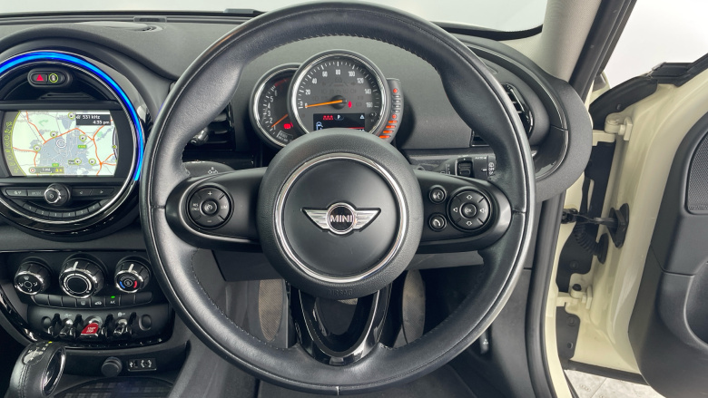 MINI Clubman 1.5 Cooper 6dr Petrol Estate